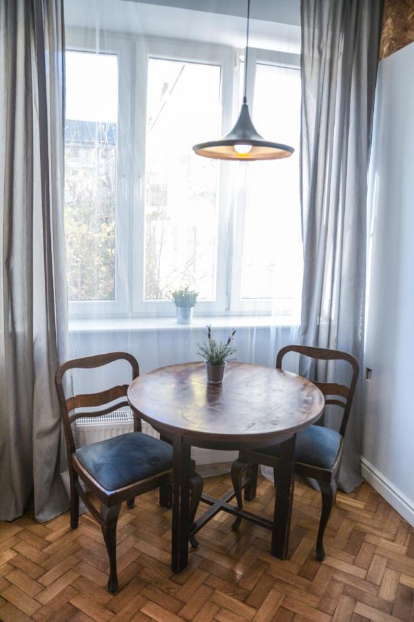 Lion Apartments - Gold Cracovie Extérieur photo