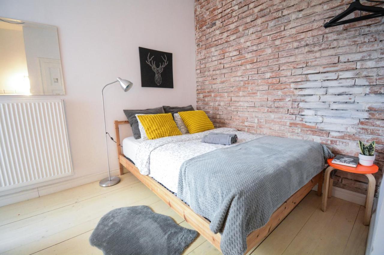 Lion Apartments - Gold Cracovie Extérieur photo